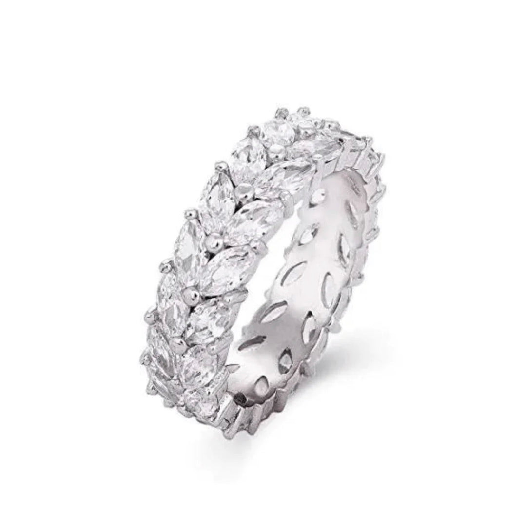 Sephora Petal Diamanté Ring image 3