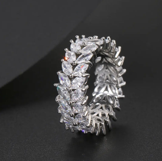 Sephora Petal Diamanté Ring image 0