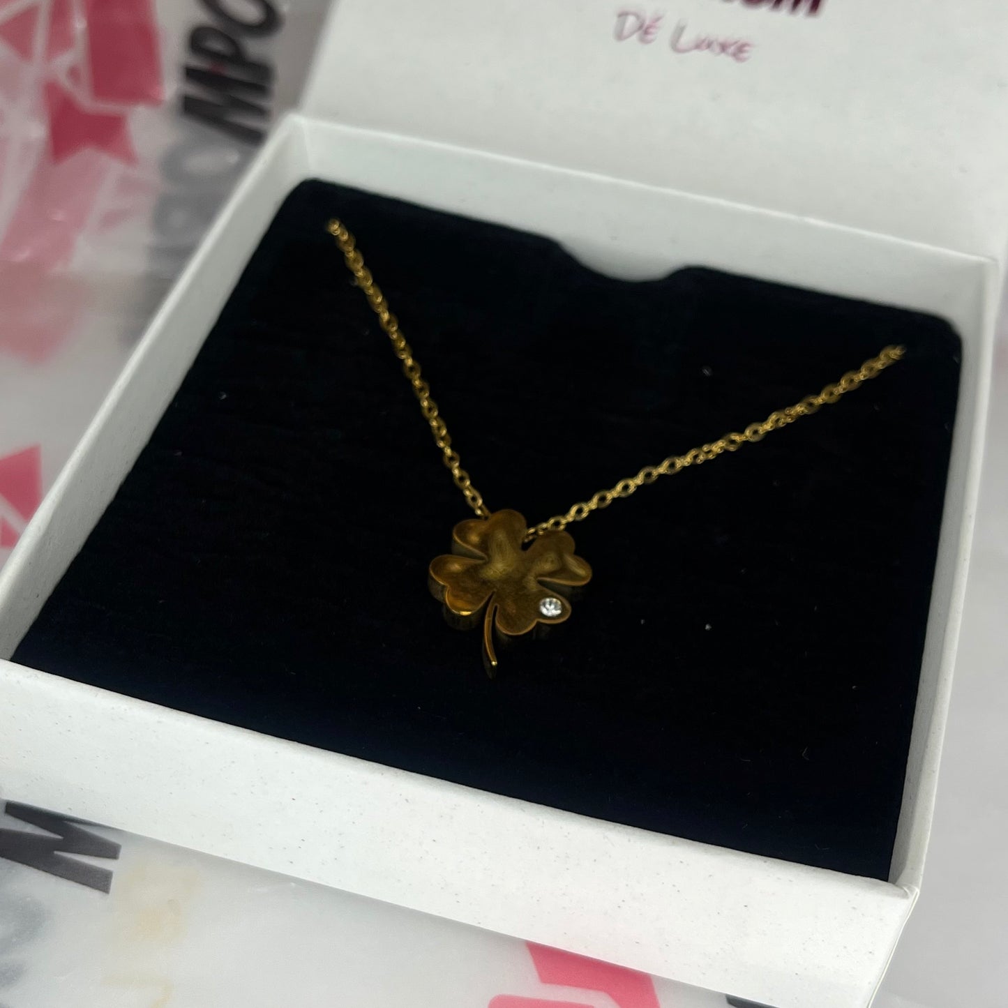 Clover Necklace image 6